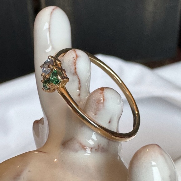 10KYG Aquamarine-Emerald Cluster Ring—NWOT - Picture 3 of 8